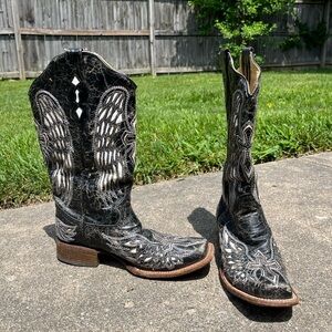 Black Distressed Corral Boots